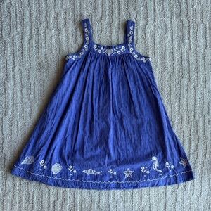 Mini Boden Blue Linen Sundress with White shell Embroidery size 8-9